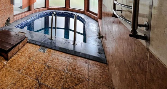 На Волині за понад 4 мільйони продають популярний відпочинковий комплекс