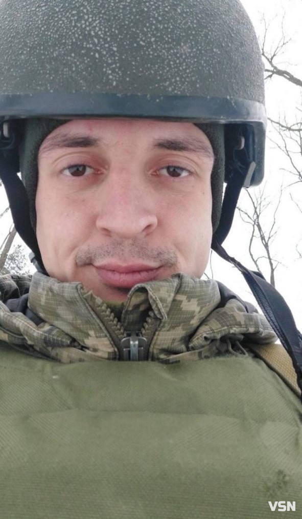 Мужній воїн з Волині міг би спокійно перечекати небезпеку за кордоном, але не дозволило почуття власної гідності