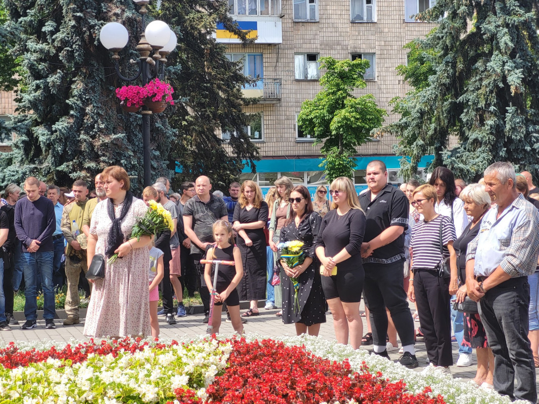 Серце не витримало жахів війни: на Волині попрощались з молодим Героєм Русланом Мазуриком