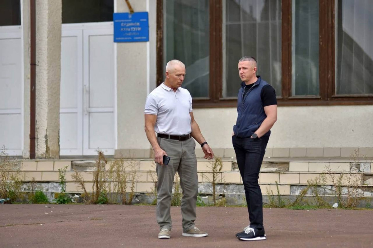 Новий корпус ліцею, тротуари та стадіон: що планують змінити у Заборольському окрузі Луцької громади
