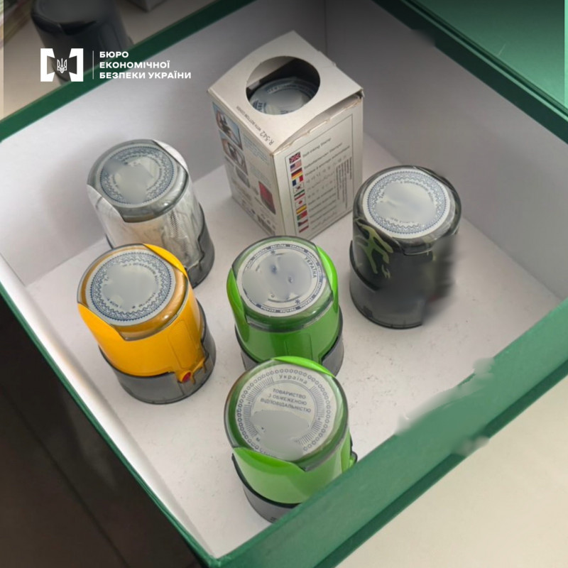 На Волині викрили злочинну групу, яка виготовляла та продавала фальсифіковане пальне