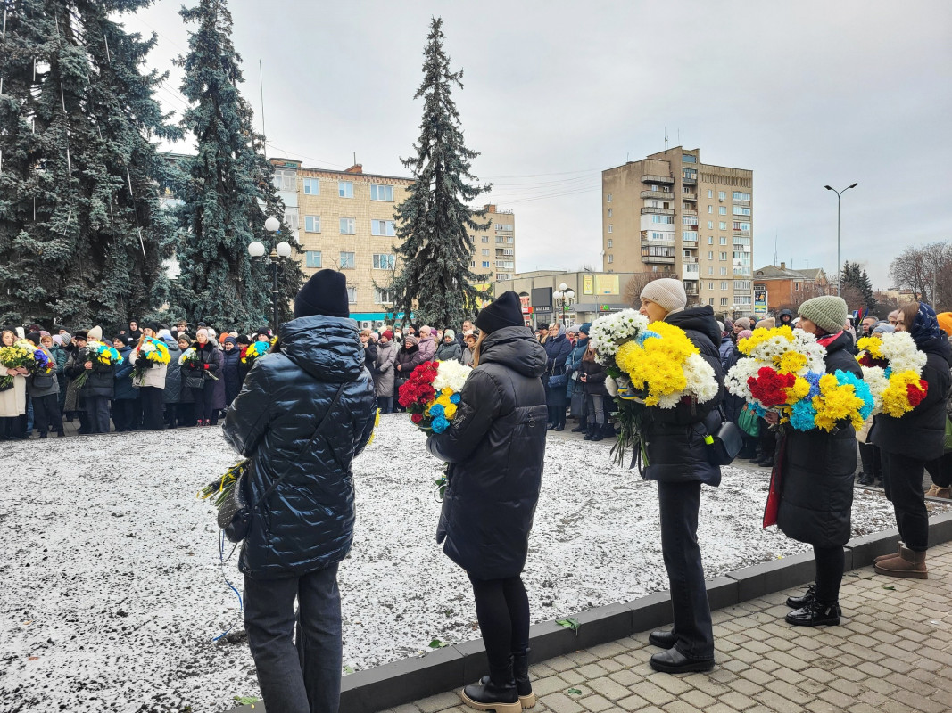 Не встиг відзначити 30-річчя: на Волині прощалися з молодим Героєм Богданом Степанюком