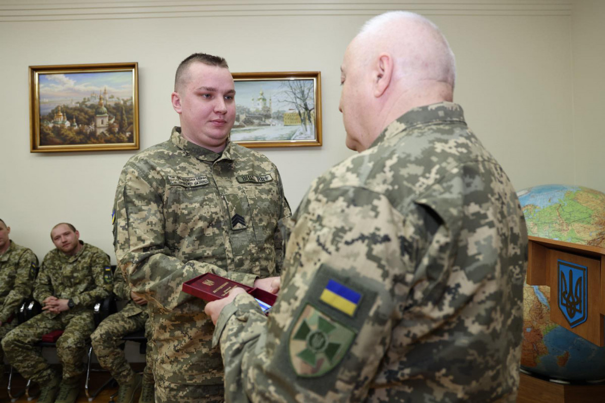 Волинських прикордонників нагородили за бойові завдання на Сході