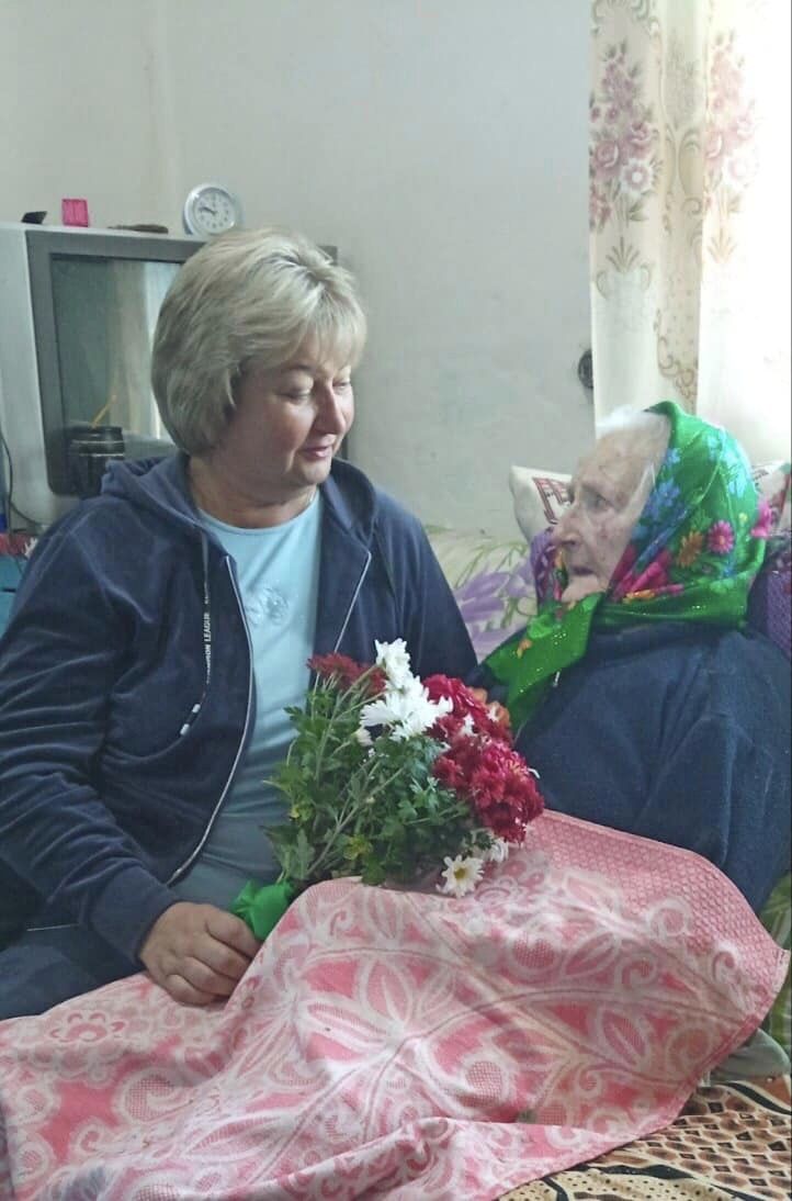 Має дочку та двох онуків: довгожителька з Волині відзначила 93-ій день народження