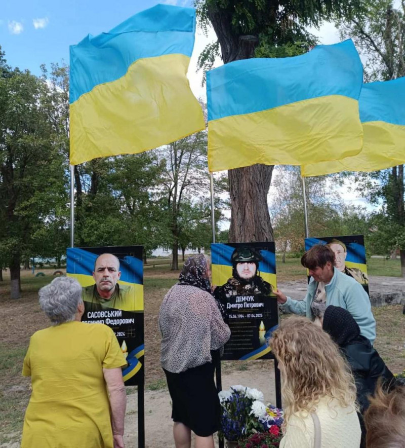 У селі на Волині Алею пам’яті поповнили імена ще трьох полеглих захисників України