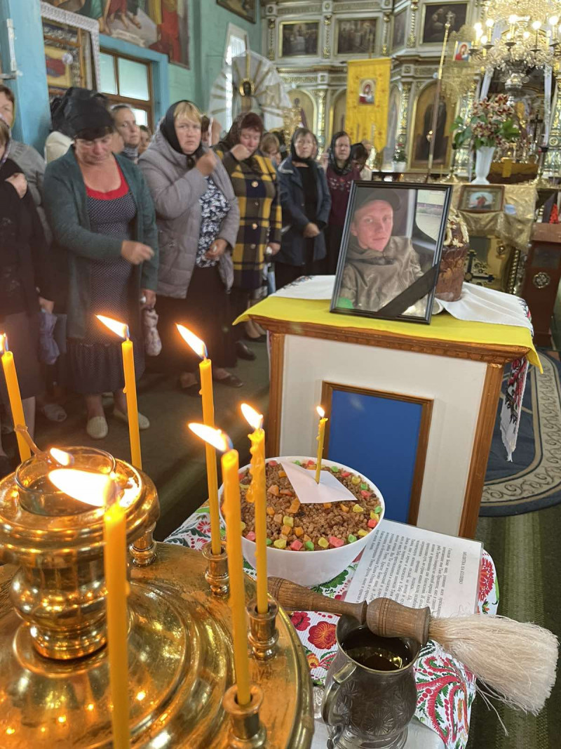 У жахливій ДТП на Одещині загинув молодий нацгвардієць з Волині Володимир Сливка: Героя поховали на батьківщині