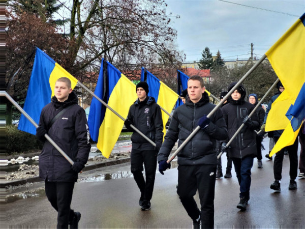 Прощавай, Фотографе: на Волині попрощалися із Героєм Максимом Бурдою