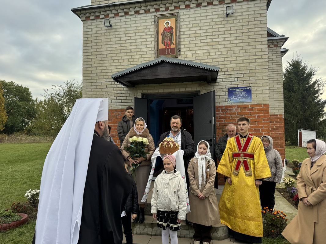 Митрополит Михаїл уперше очолив Літургію у волинському храмі, парафіяни якого приєдналися до ПЦУ