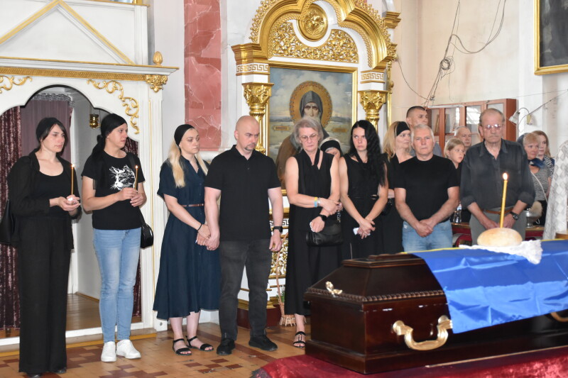 Менше двох тижнів не дожив до 38-річчя: у Луцьку попрощались з Героєм Павлом Ткачуком