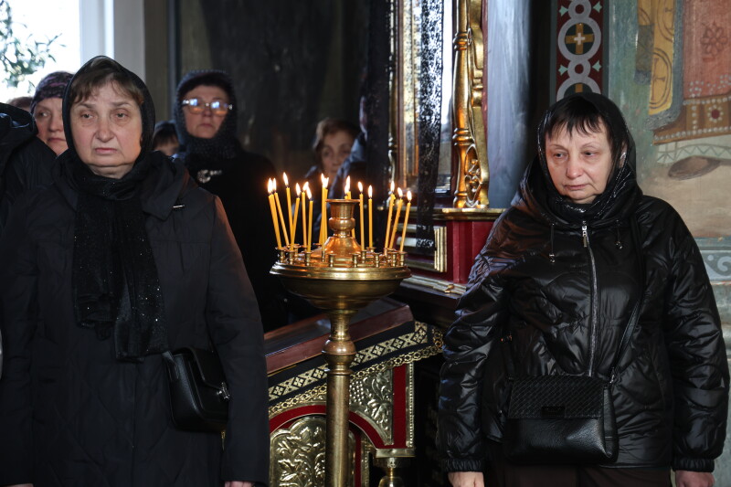 У Луцьку провели в останню дорогу полеглого воїна Дениса Савчука