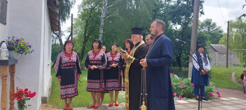 Загинув на Луганщині: на Волині відкрили меморіальну дошку на честь полеглого Героя