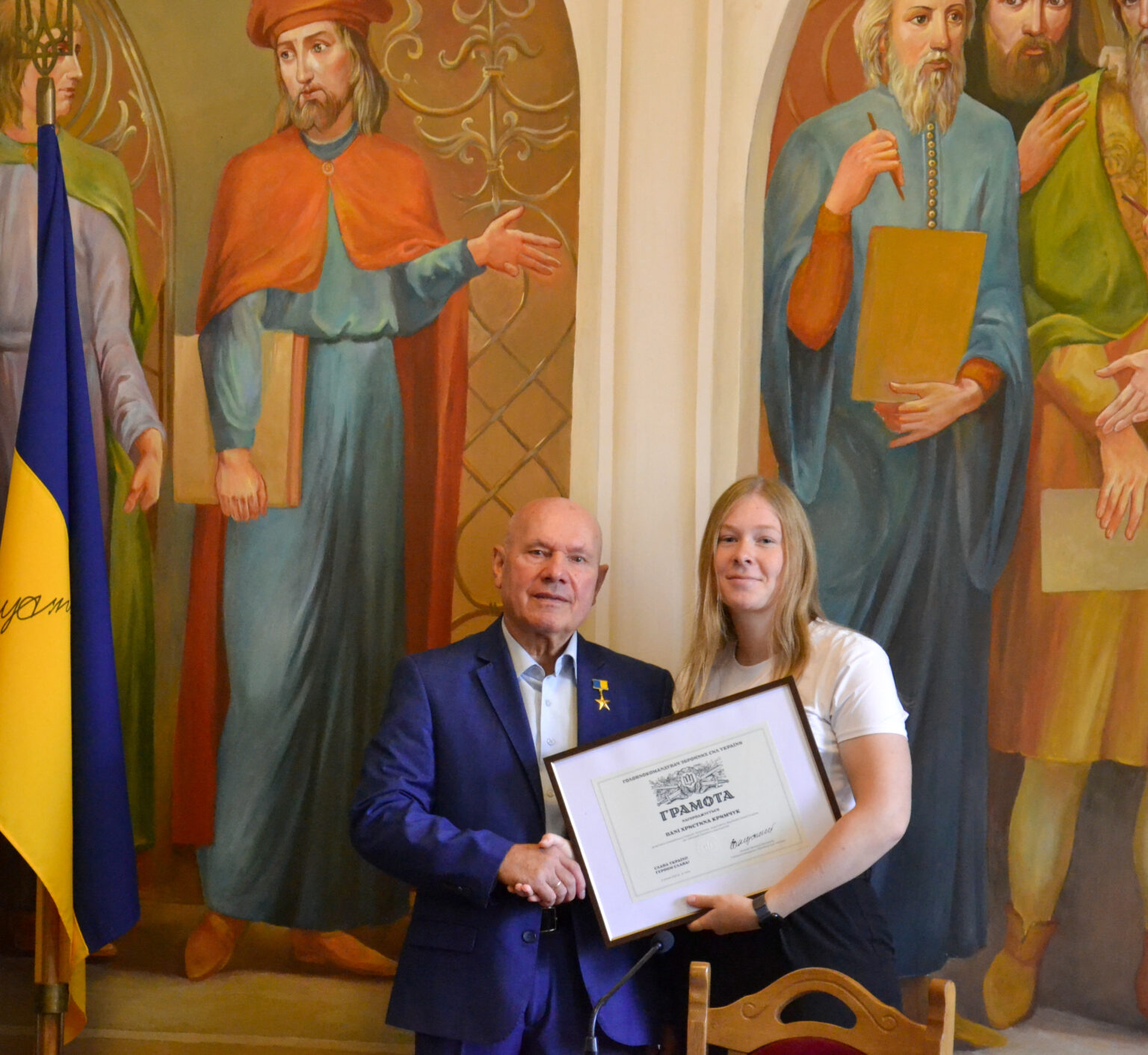 Мріє про вільну Україну та майбутнє тут: історія Христини Кримчук з Волині, яку відзначив Валерій Залужний