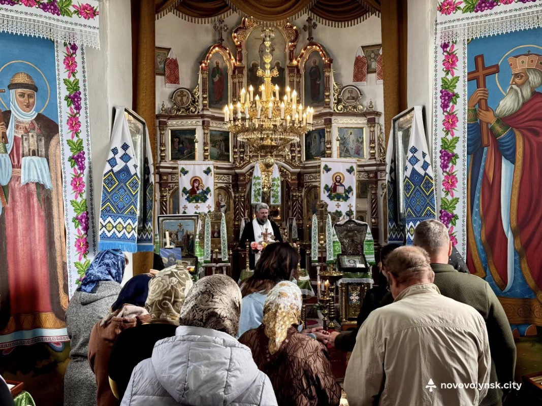 На Волині провели в останню путь Героя Андрія Грущука, який загинув понад 2 роки тому