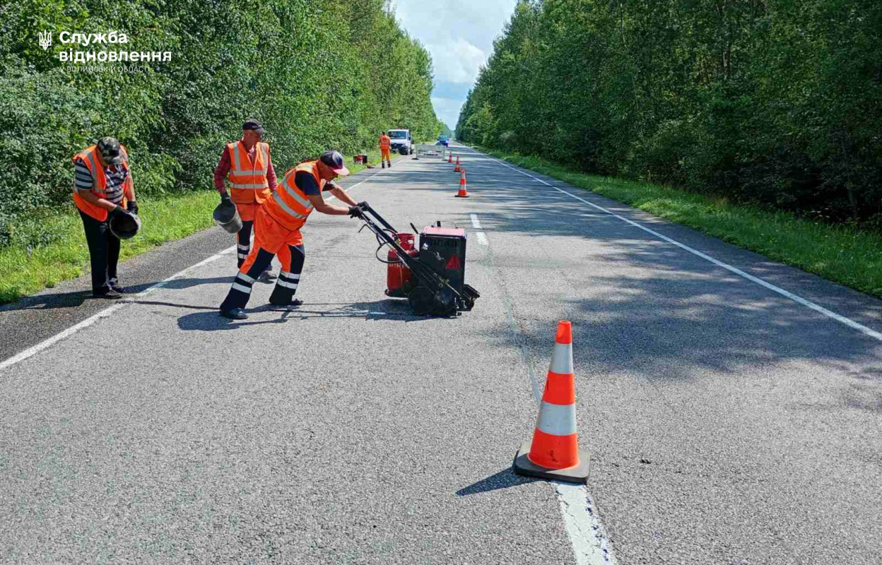 Безпечніші дороги: на Волині тривають роботи на автошляхах державного значення