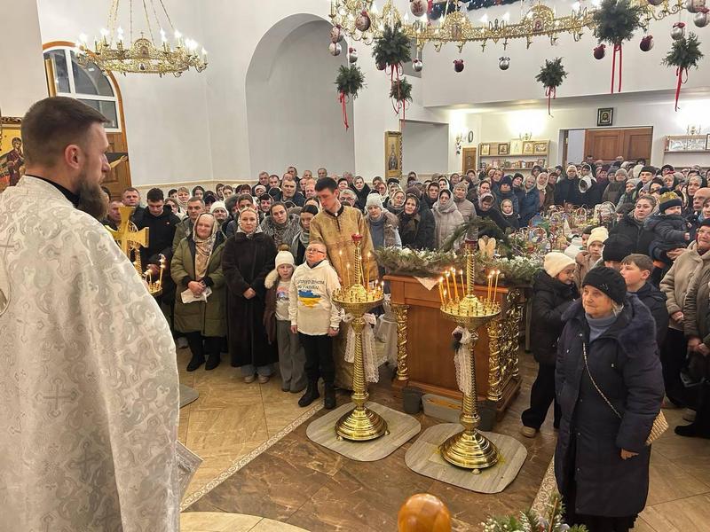 «У чому були, в тому й виїхали»: історія подружжя, яке втекло з окупації й знайшло новий дім на Волині