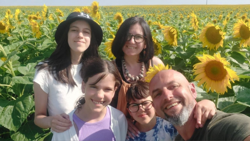 «Сім’я — це місце, де тебе чекають»: відомі волиняни — про свої родини