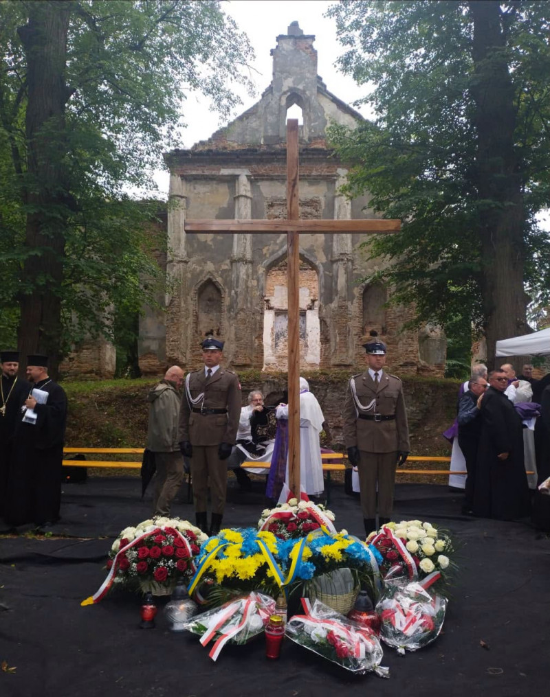 В Олиці вшанували памʼять трагічних подій українсько-польського протистояння в роки Другої світової війни