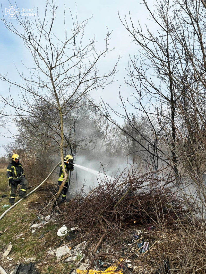 На Волині понад 7 годин гасили торф: за добу ліквідували 10 пожеж на 5 гектарах