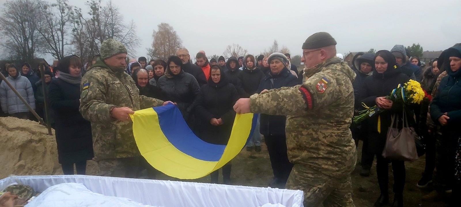 Трагічний день: на Волині попрощались з Героєм Олександром Павловичем