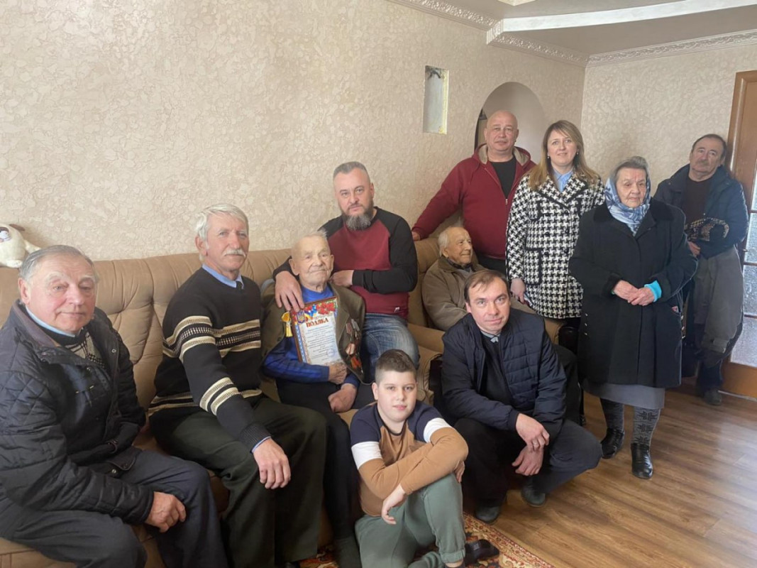 Має 18 правнуків та 5 праправнуків: волинянин відзначив 100-ий день народження