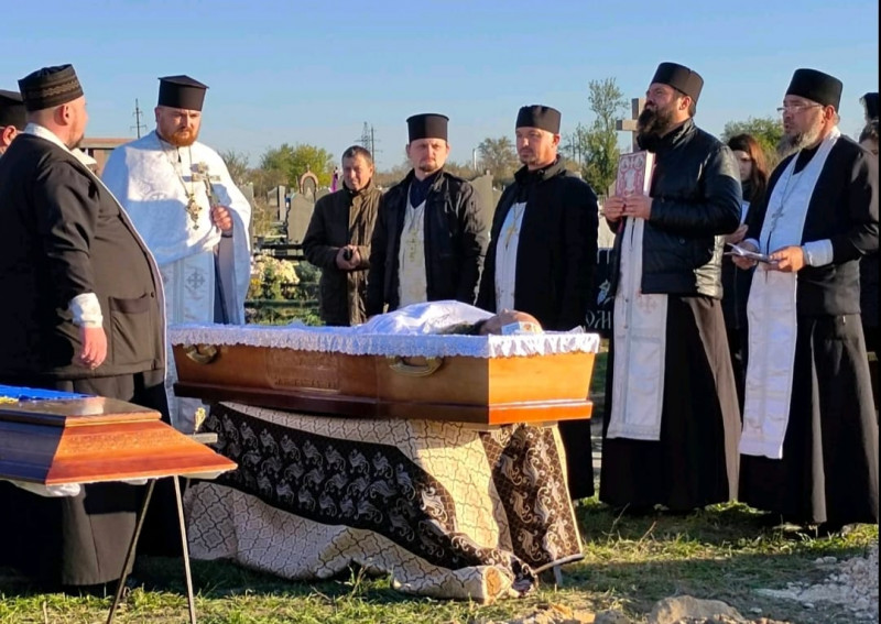 Не раз рятував життя побратимам, не раз дивився у вічі смерті: на Волині попрощалися з бойовим медиком Юрієм Шевчуком