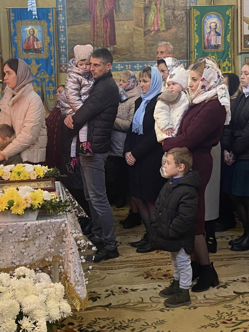 Перейшли до ПЦУ, а священник МП не хотів віддавати ключі від храму: митрополит Михаїл відвідав парафію на Волині. Фото