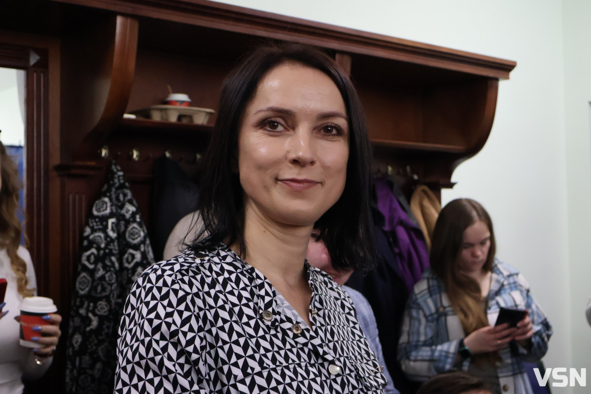 Флешмоб «Шкарпетуйся» і кадрові рішення: що відбулося на 90-й сесії Луцької міськради. Фоторепортаж