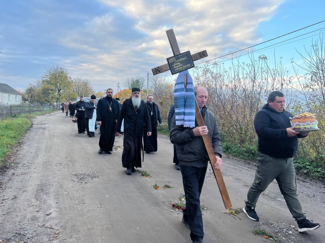 На Волині поховали 21-річного Захисника Віктора Сігнаєвського, який загинув у день народження від удару «Шахеда» по потягу