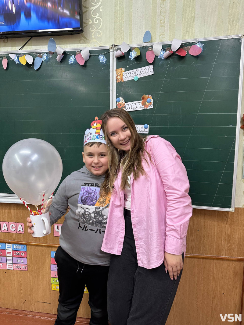 «Дитина має знати, що її люблять»: відверта розмова з вчителькою з Луцька, яка стала однією з найкращих педагогинь України