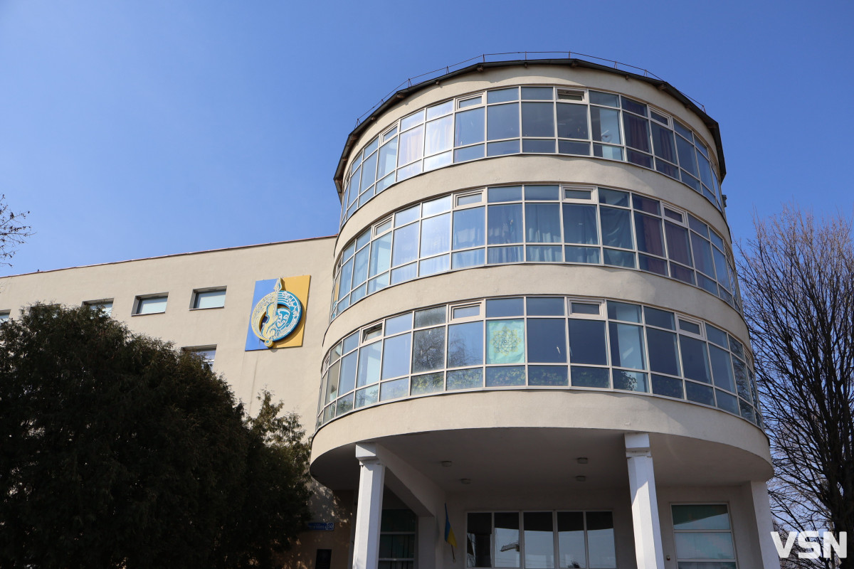 «Не ремесло, а мистецтво»: майстриня з Луцька Софією Пасюк створює унікальні дерев’яні іграшки