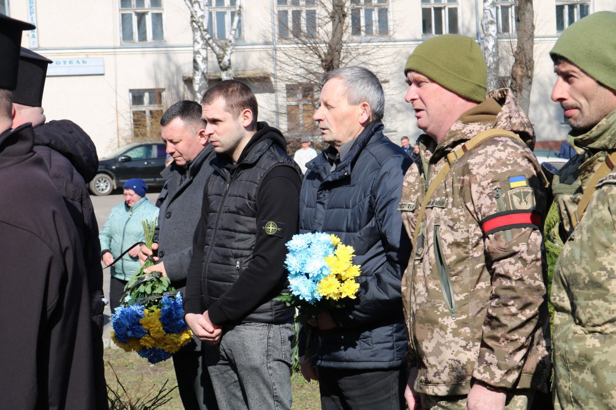 Загинув наприкінці грудня 2024 року: на Волині попрощалися з Героєм Андрієм Мацеруком