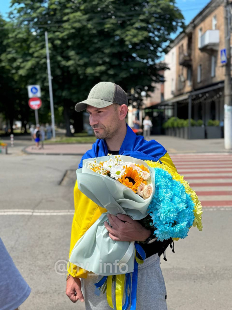 Понад півтора року був у полоні: на Волині зустріли захисника Юрія Верхося