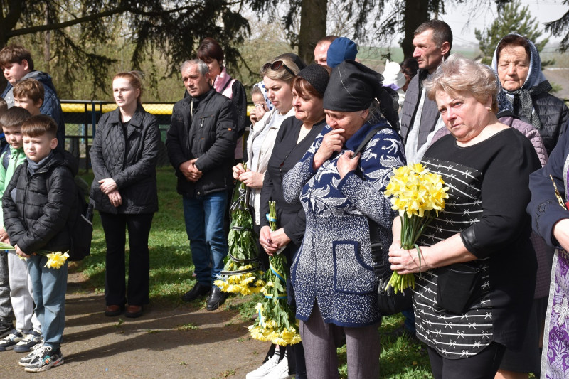 У громаді на Волині відкрили меморіальну дошку загиблому Герою Івану Герасимюку