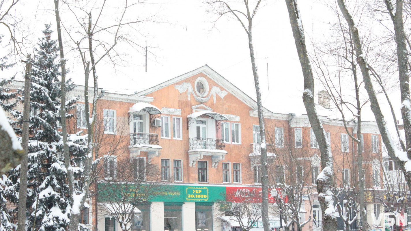 Ковель після снігопадів: фоторепортаж із засніженого міста