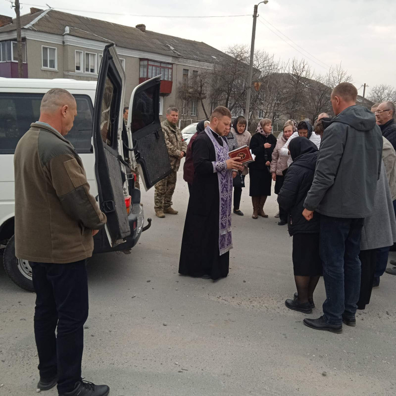 Серце зупинилося на Харківщині: волиняни попрощалися із захисником Романом Іванушком