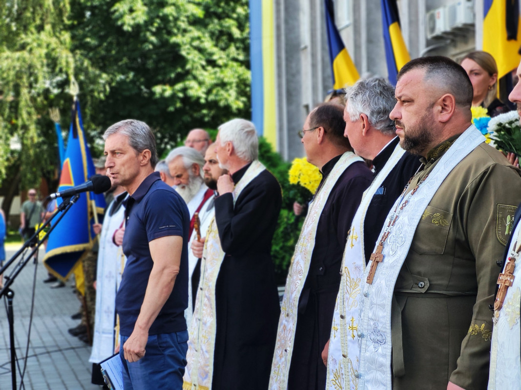 Сини продовжують боротьбу на фронті: на Волині попрощалися з Героями Юрієм Любашовим та Олександром Дубуком