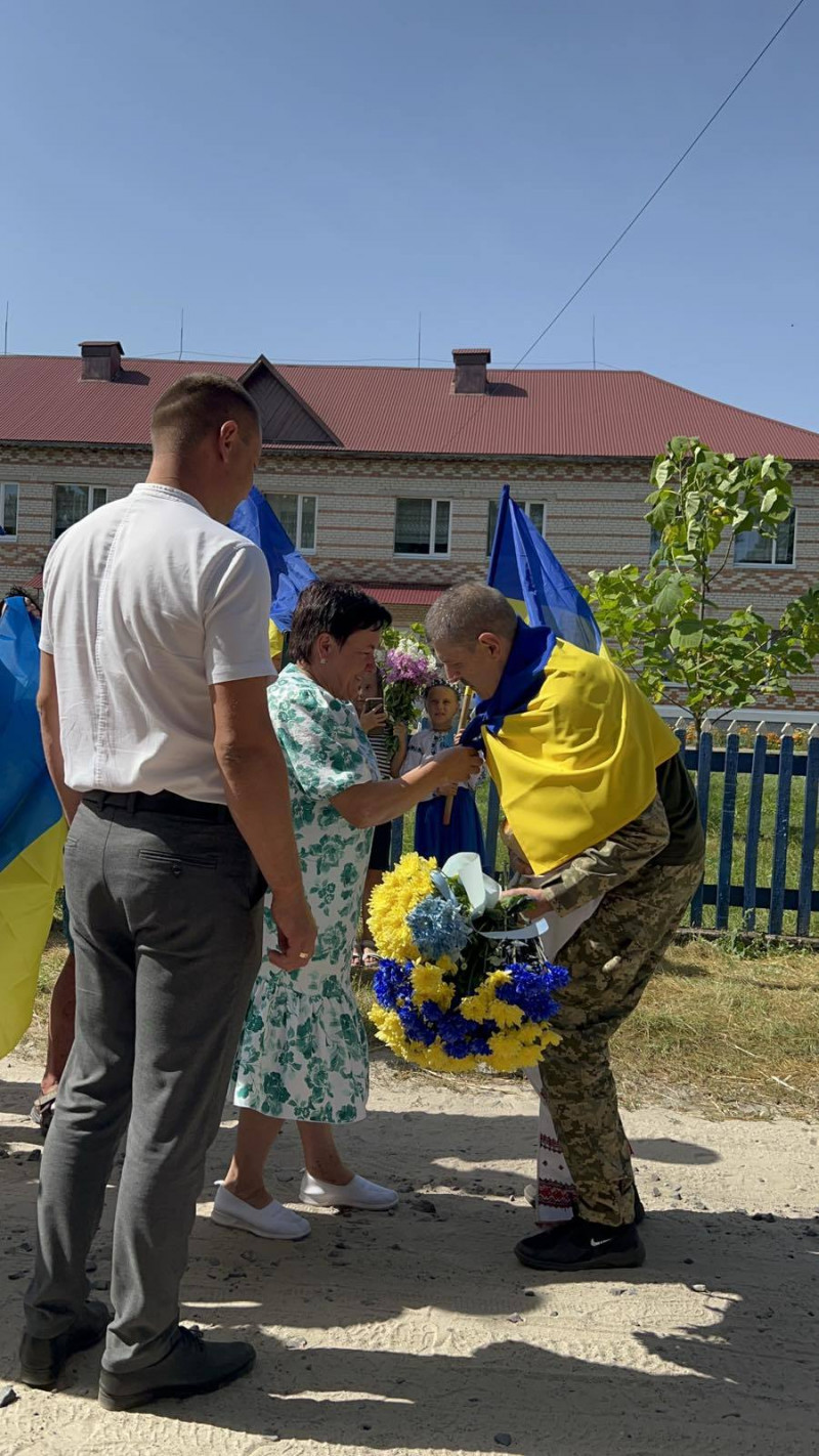 Після майже двох років полону додому на Волинь повернувся Микола Павляшик