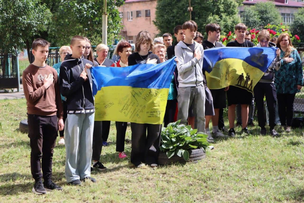 У Луцьку відкрили меморіальну дошку полеглому захиснику Юрію Кошинському