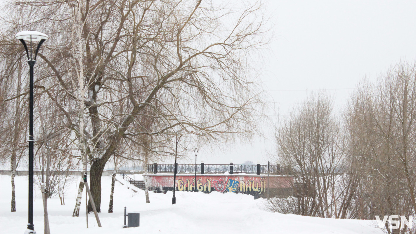Ковель після снігопадів: фоторепортаж із засніженого міста