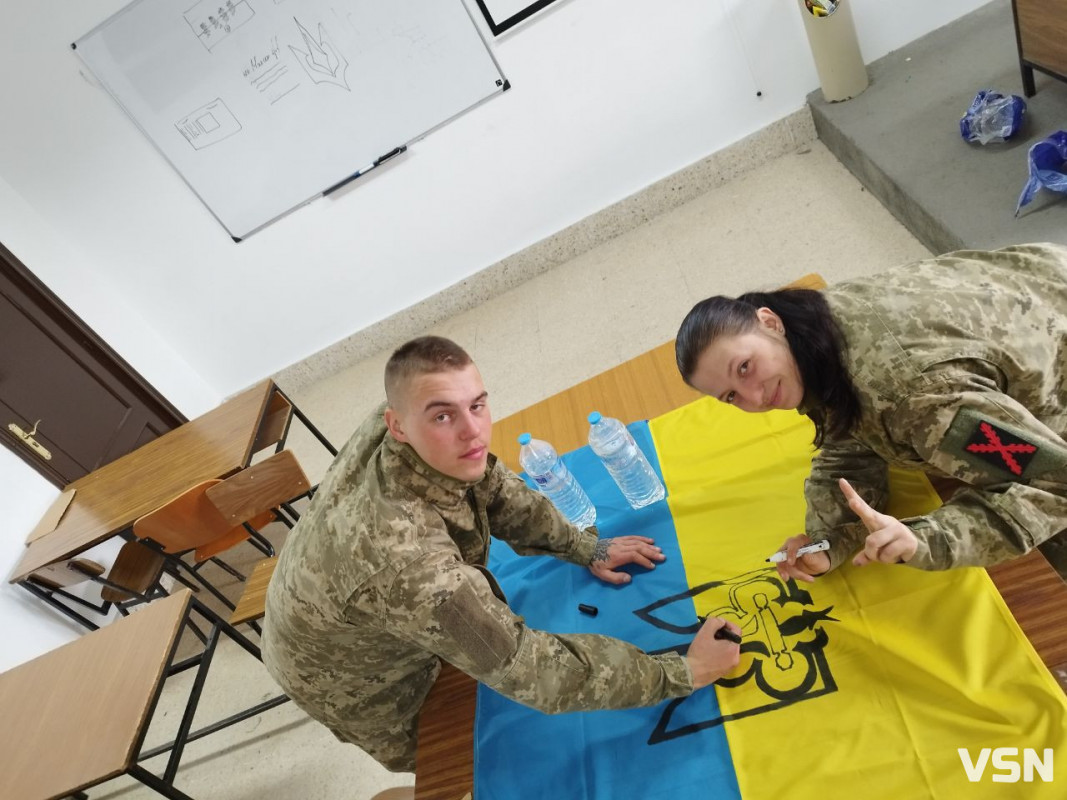 На фронті загинув 20-річний воїн-сирота з Луцька Максим Нагорний, але поховати його не можуть