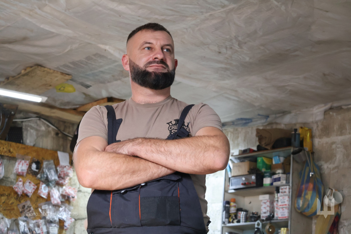 Лихач і його Арчі: історія волинянина, який ремонтує броню на передовій