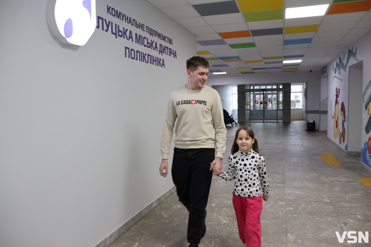 Медогляд для першокласників без біганини по кабінетах: як це працює у Луцькій міській дитячій поліклініці