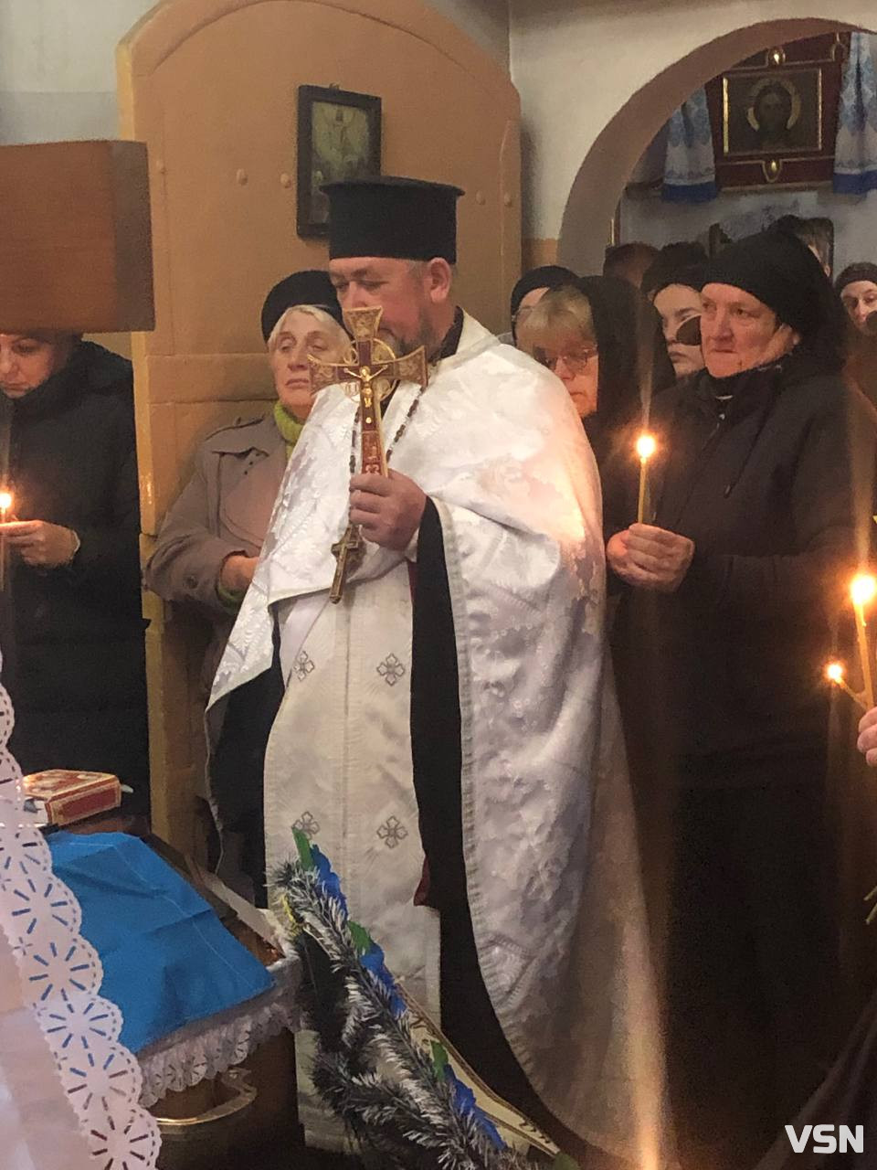 Війна забрала у батьків двох синів: на Волині попрощалися з воїном Русланом Барщевським