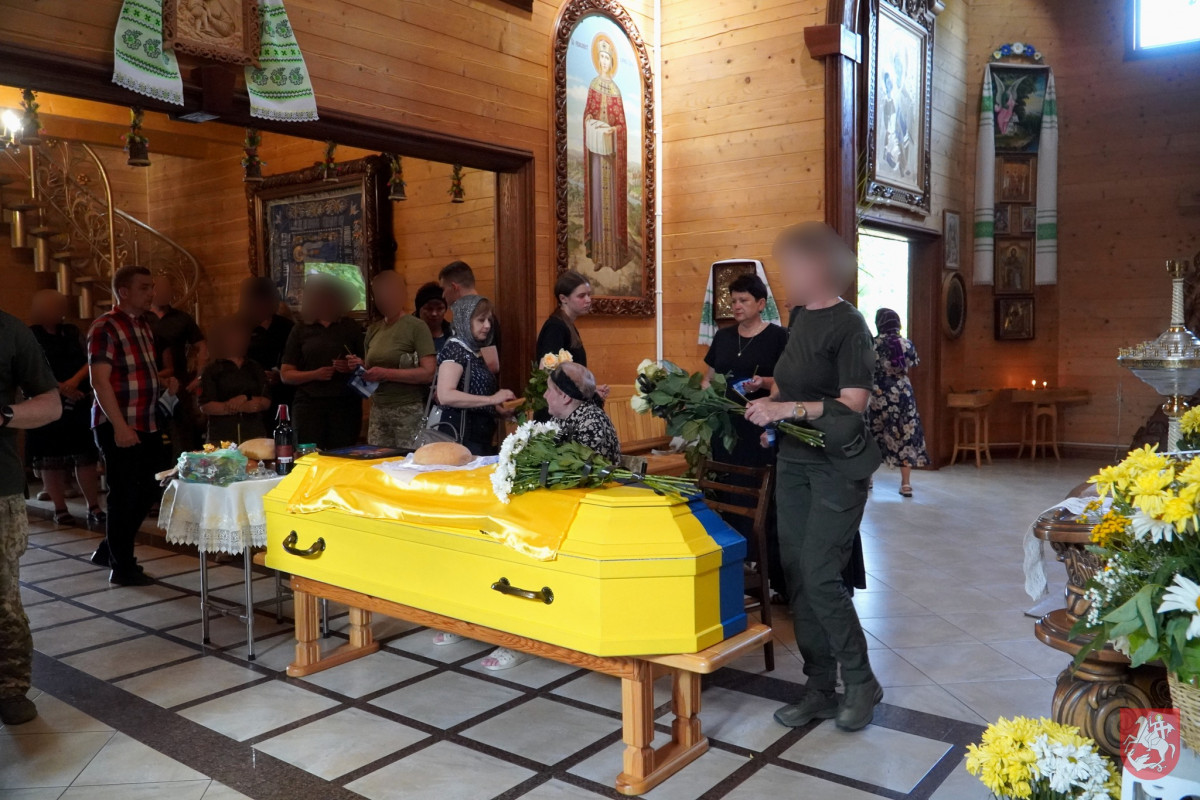 Помер від важкого захворювання у госпіталі: на Волині попрощалися з Героєм Едуардом Масленніковим