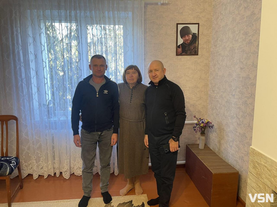 Вірив у Бога і молитви: спогади матері про Героя Степана Локшина з Волині