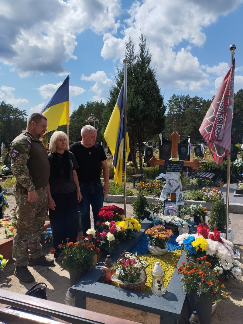 Син народився після загибелі тата: сім’я загиблого на війні поліцейського з Волині отримала відзнаку Президента України