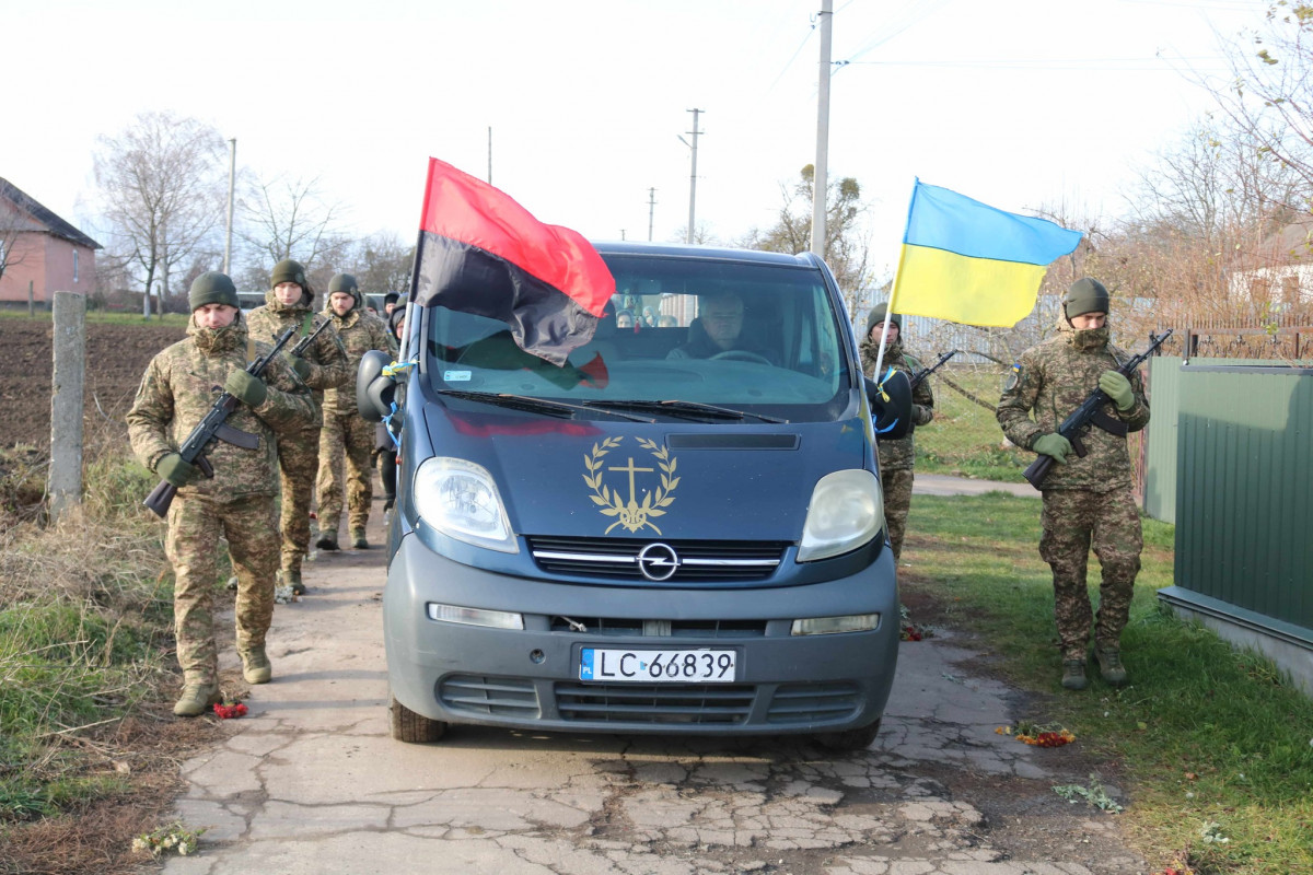 Навіки 28-річний: на Волині попрощались з Героєм Миколою Зубом