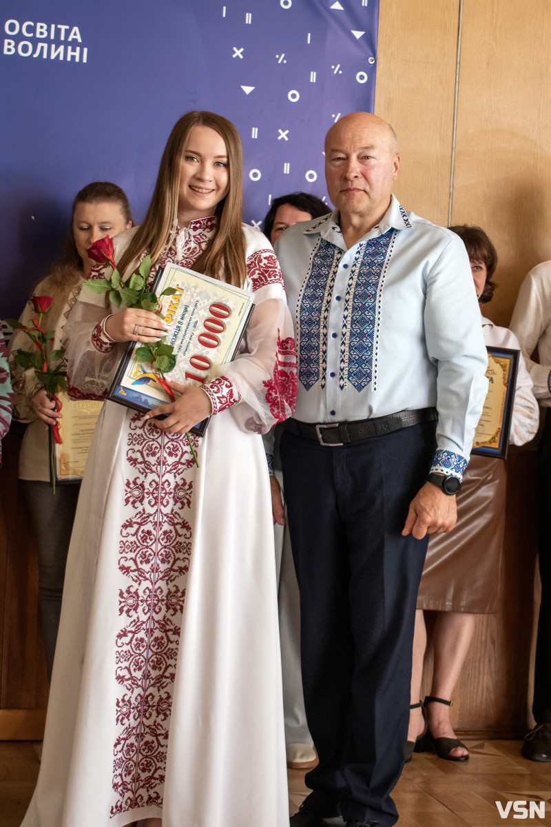 «Дитина має знати, що її люблять»: відверта розмова з вчителькою з Луцька, яка стала однією з найкращих педагогинь України
