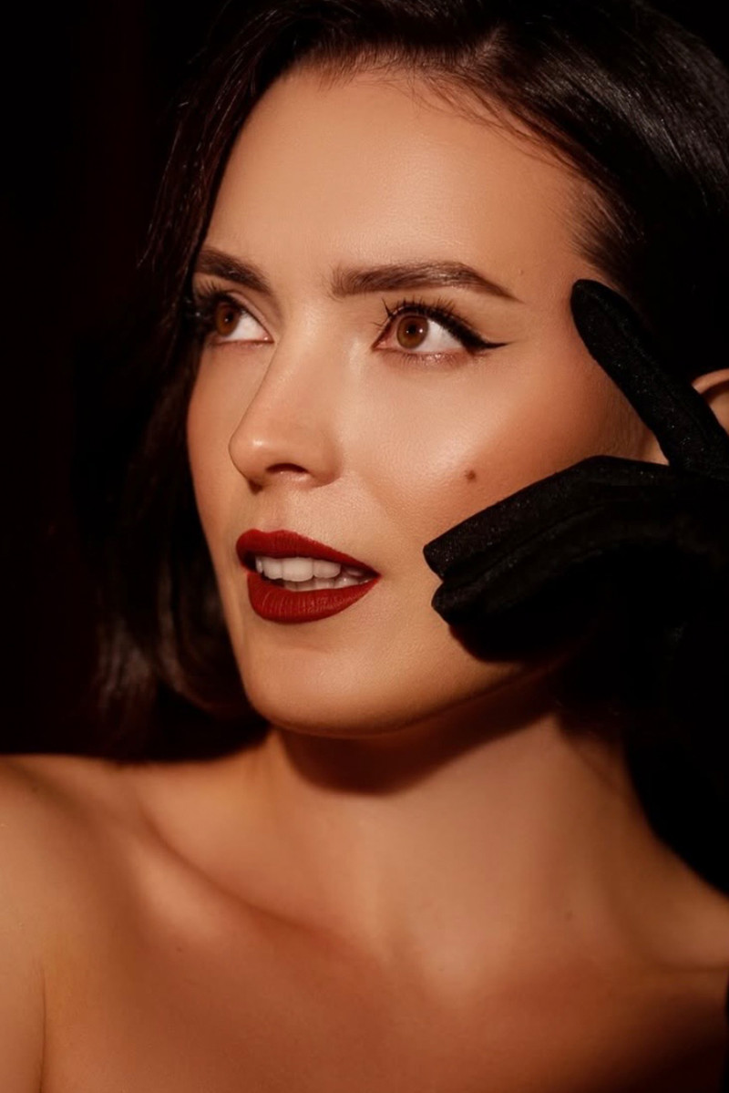 Діва українського стендапу Лєра Мандзюк 7 березня виступить у Луцьку з вражаючим концертом