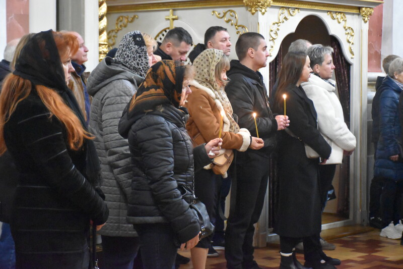 У Луцьку попрощались із загиблим штурмовиком Юрієм Дудою